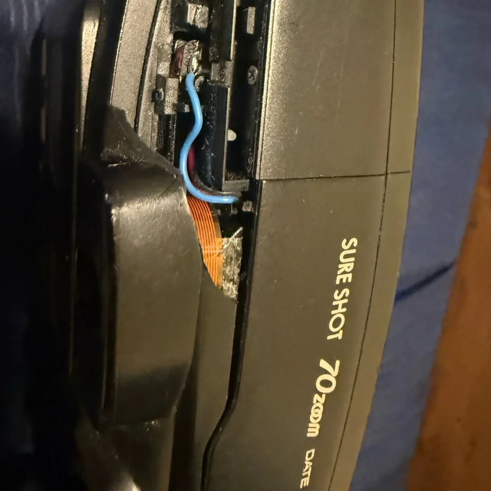 Canon Sure Shot 70 Zoom 35mm Film Point and Shoot Camera Damaged Corner See Pics